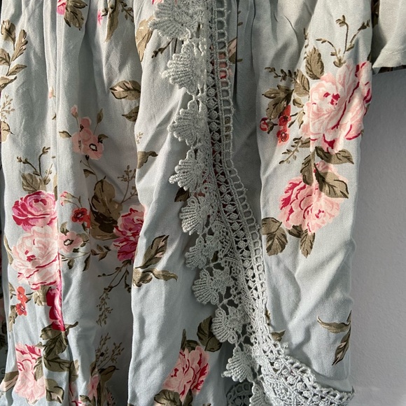 H&M Floral Boho Lace Romper - Picture 3 of 9